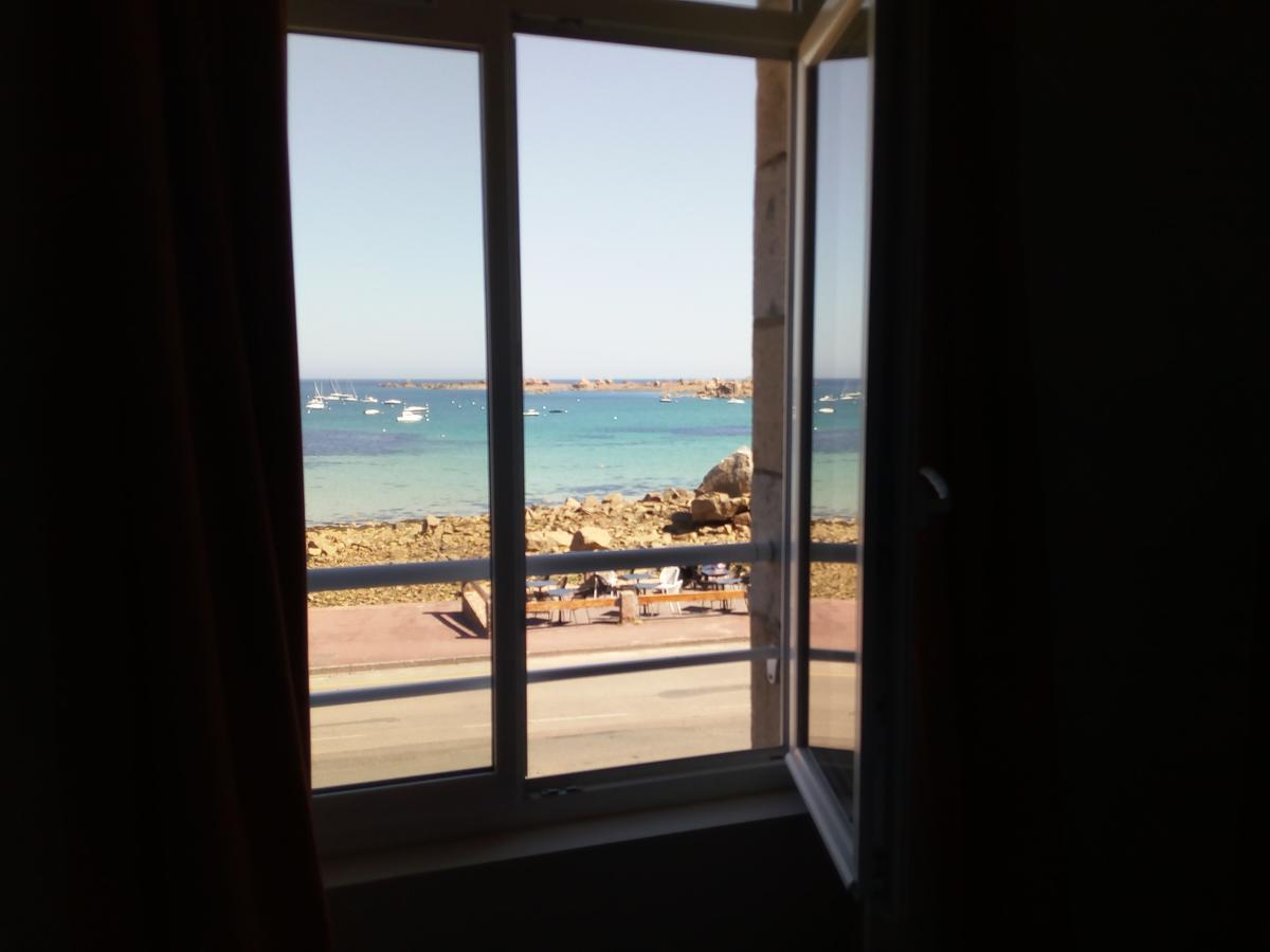 Grand Hotel De Port Blanc Penvénan Exteriör bild