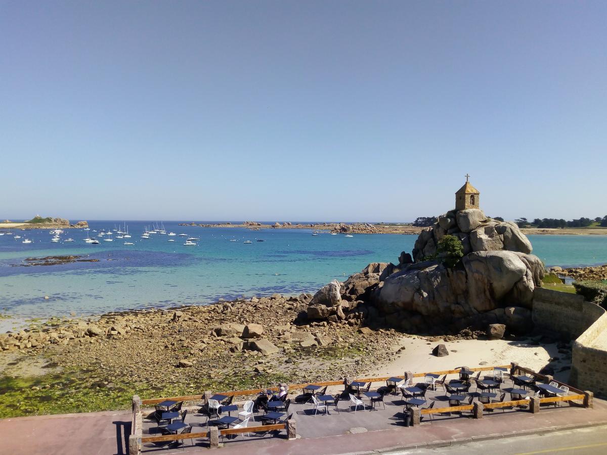 Grand Hotel De Port Blanc Penvénan Exteriör bild